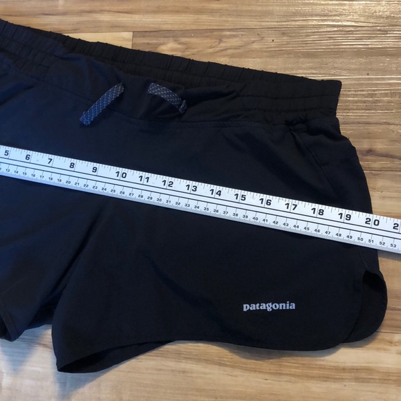 Patagonia Running Shorts like-new Medium EUC - Picture 4 of 14